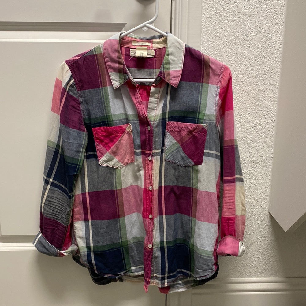 H&M button down top